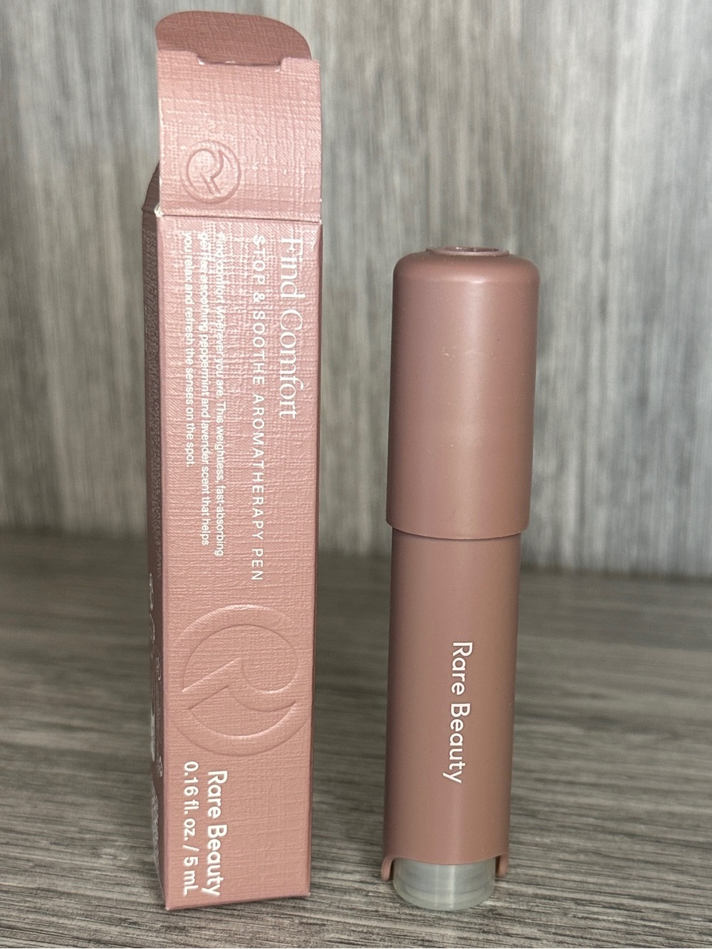 Rare Beauty Find Comfort Stop & Soothe Aromatherapy Pen